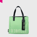 Kleine REBELLE Poppy Nylon Handtasche mit verstellbarem Schulterriemen und praktischem Innenraum.
