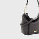 EMILY & NOAH Daniela mittelgroße Damen Beuteltasche aus Feinsynthetik, elegant und praktisch