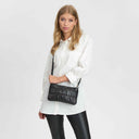 FASHION FAVOURITES Clutch