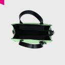 Kleine REBELLE Poppy Nylon Handtasche mit abnehmbarem Schulterriemen und praktischem Innenfach