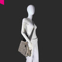 ANOKHI BOOK TOTE CROCHET Handtasche mittel