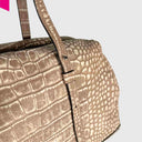 Cromia Louise Handtasche aus weichem Leder mit Kroko-Prägung als stilvoller Allround-Begleiter