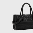 EMILY & NOAH DONATELLA Handtasche aus Feinsynthetik mit praktischem Design und verstellbarem Umhängeriemen